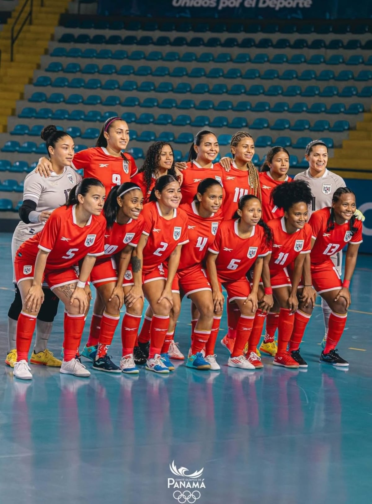 Panamá sufre goleada 6-2 ante Irán y queda fuera del Mundial