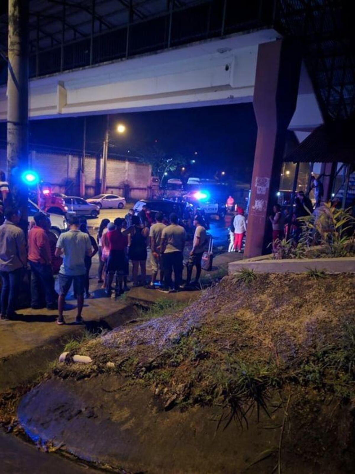 Pierde la vida. Encuentra la muerte en Navidad al chocar con policía