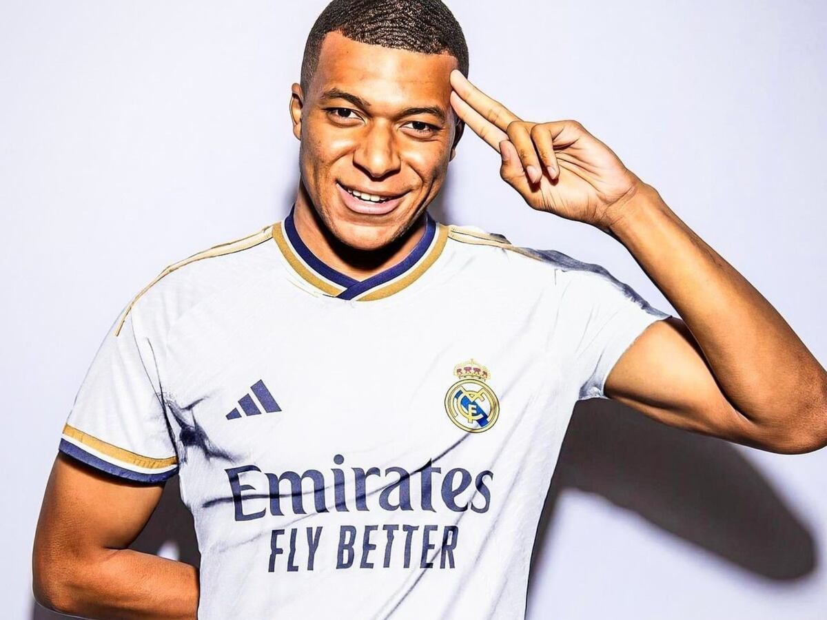 ¡BOMBAZO! Kylian Mbappé firma con el Real Madrid: ¡La Era Galáctica 2.0 Comienza!