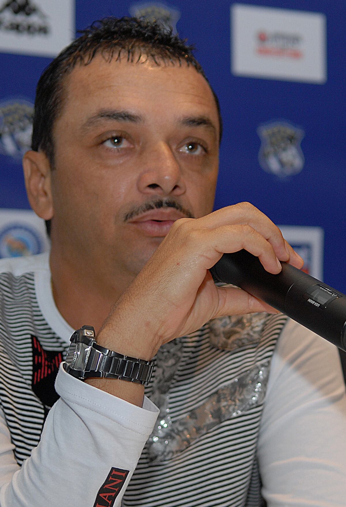 Richard Parra regresa para dirigir al CD Universitario