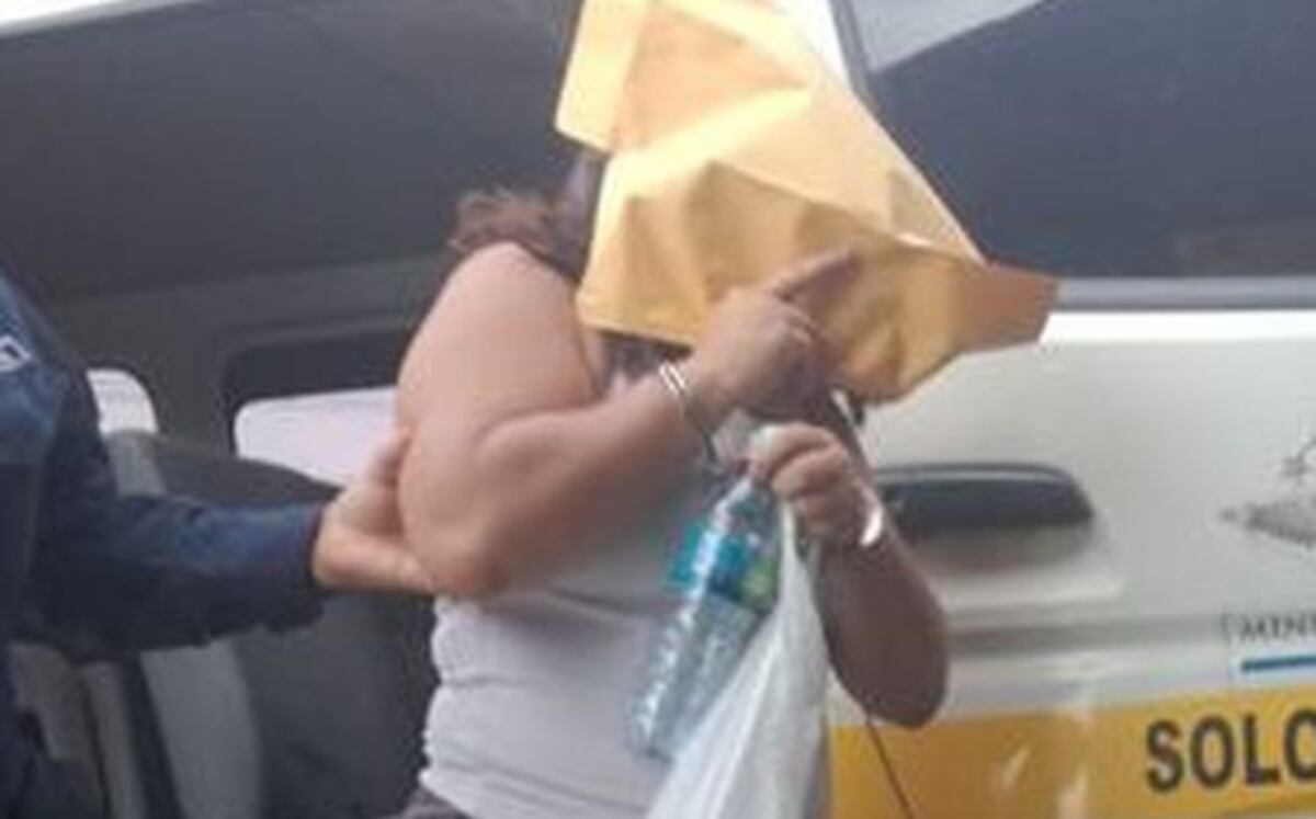 Lo desmembró con un machete. Buscan quién la ayudó