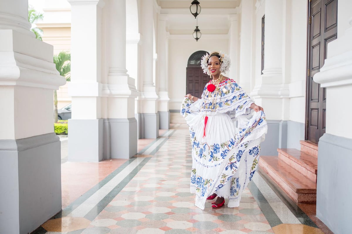 Joselyne Edwards: ‘La Pollera me atrapó y luego le decía a mi mamá que no me la quería quitar’