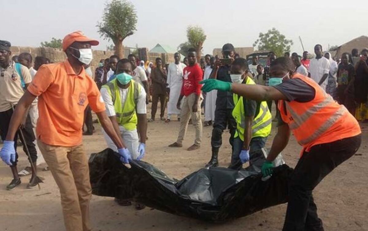 Grupo armado mata a 27 personas en pueblo de Nigeria