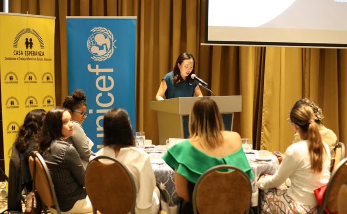 Cuidado. A través de WhatsApp y otras redes atrapan a niños y jóvenes en Panamá para explotarlos en la intimidad