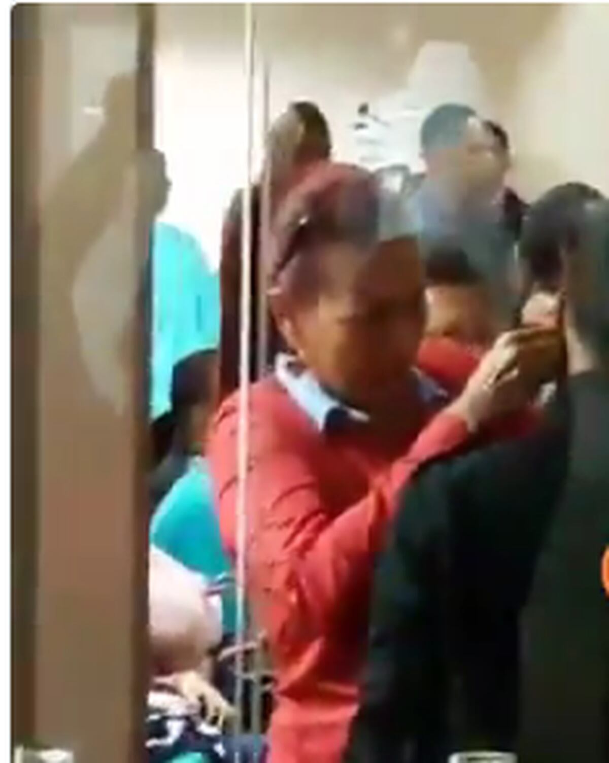 Ordenan detención de El Tachi, revocan trabajo comunitario, pero...