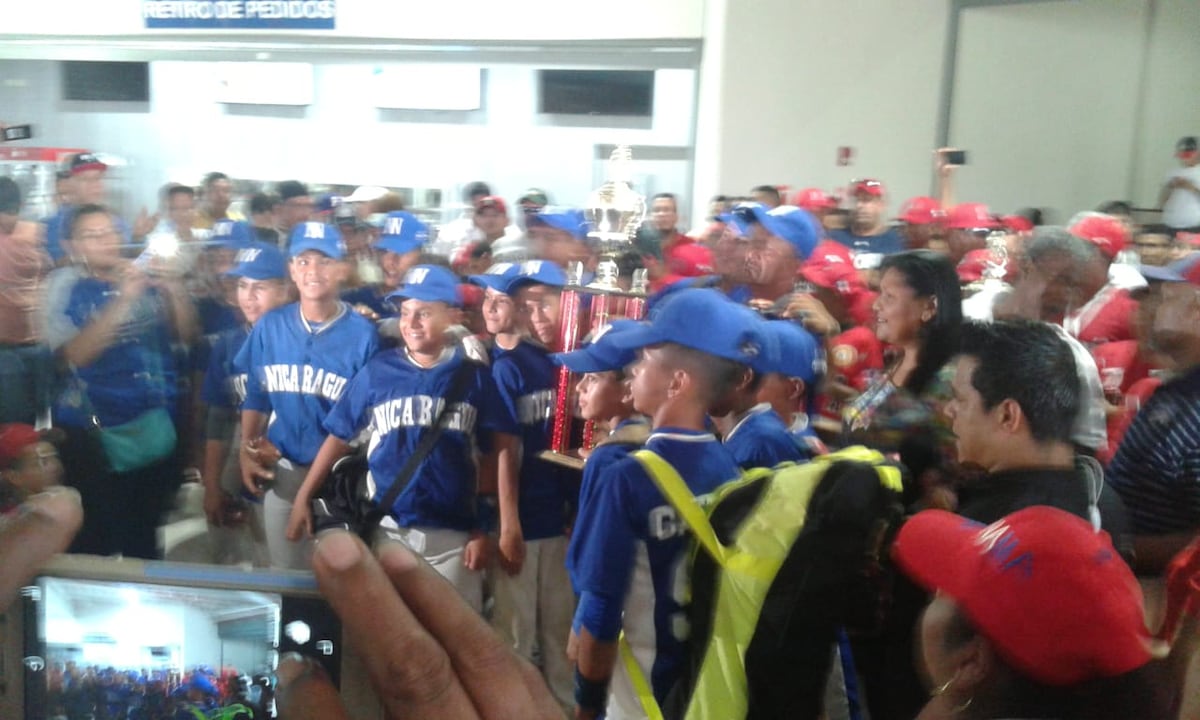 ¡Vamos pa'l mundial!  Vacamonte campeón, rumbo a Williamsport 
