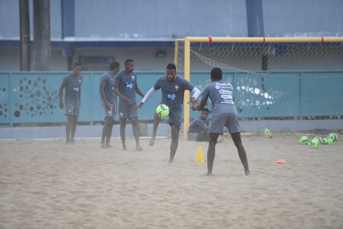 El fútbol playa pide partidos amistosos internacionales antes de jugar el Premundial