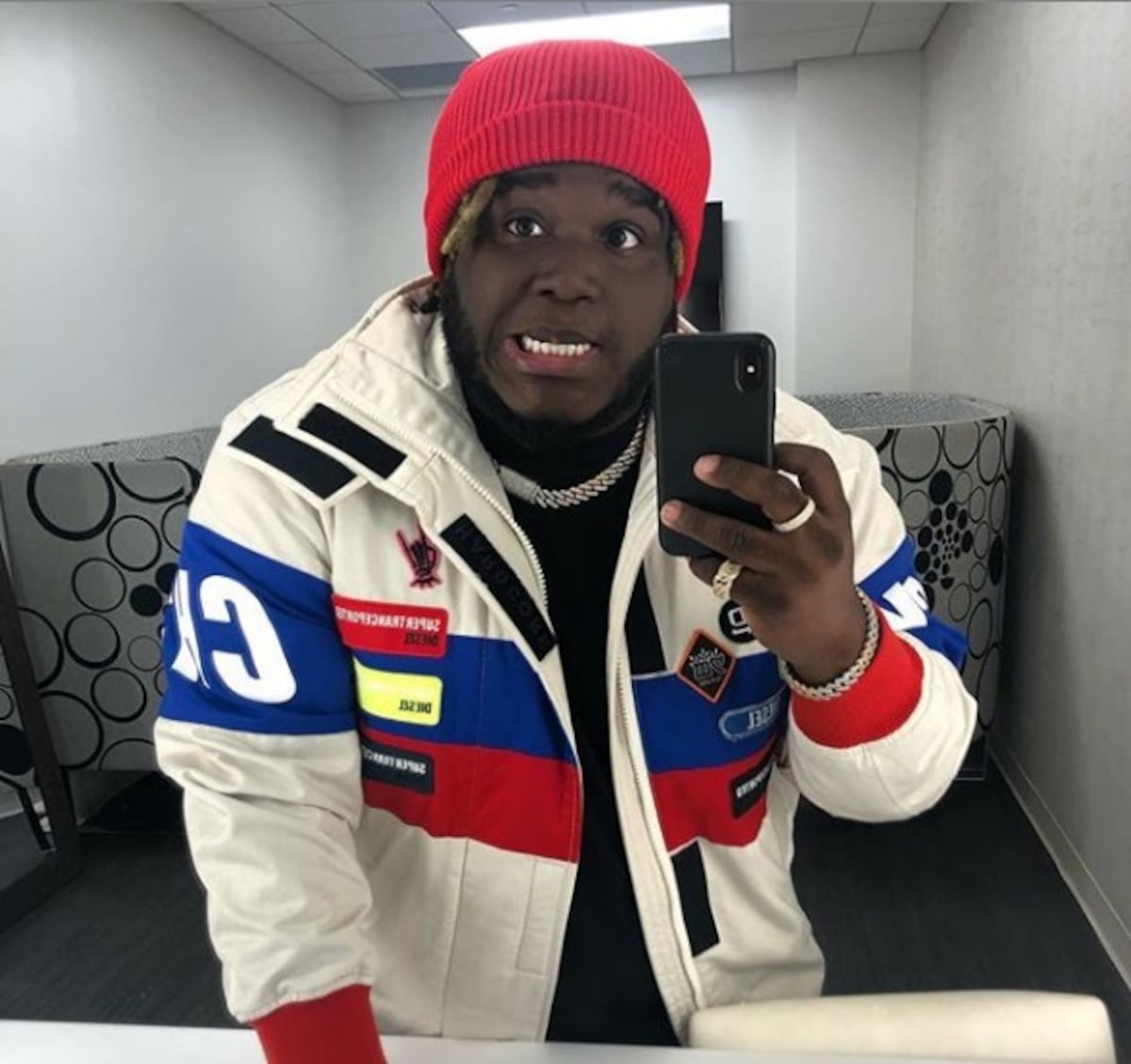 Maluma a Sech: ‘Te quiero, Peluche’. Mira la respuesta del colonense