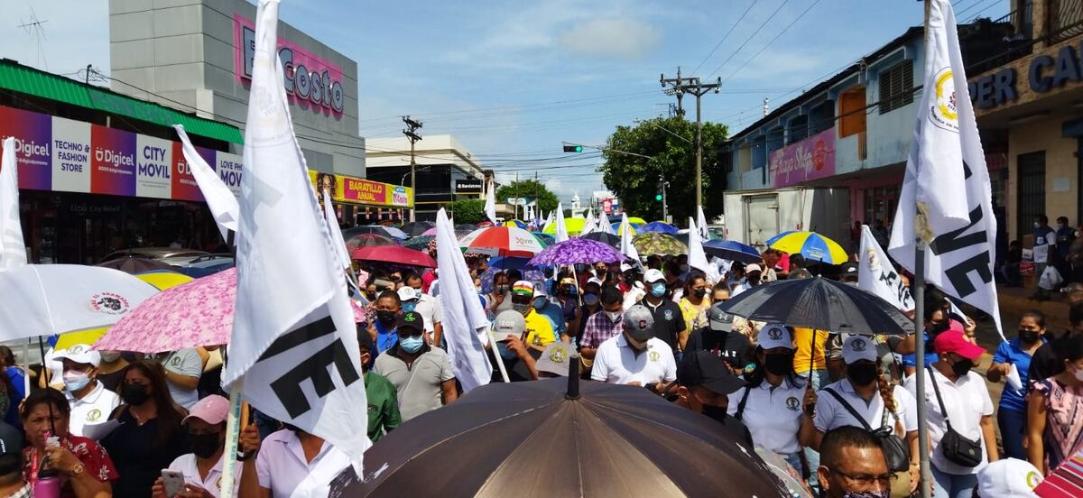 Urgen priorizar el derecho de niños y jóvenes a la educación