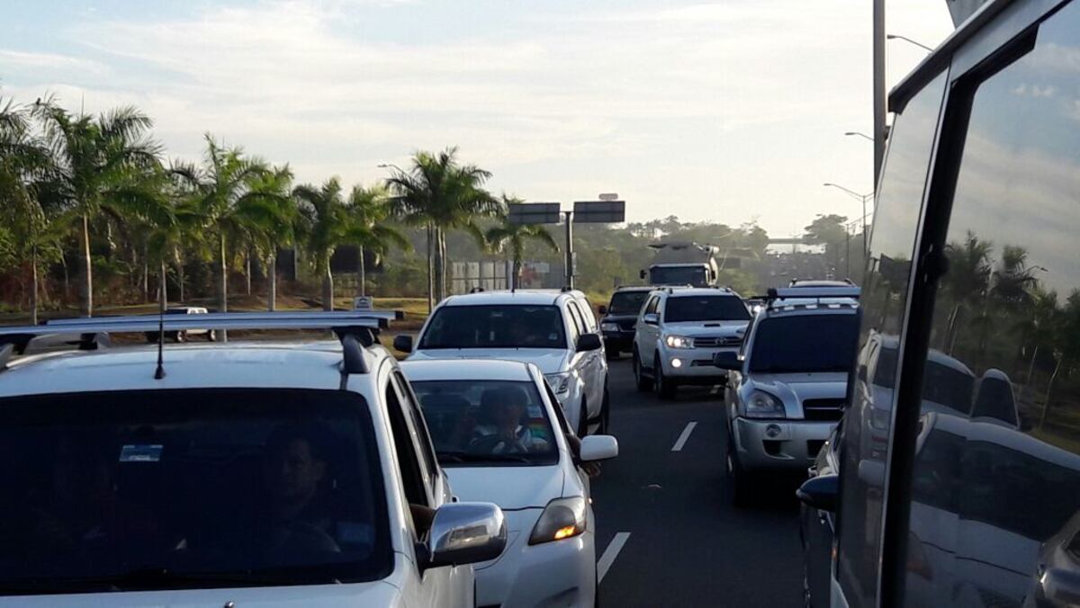 Atropellan a varios ciclistas en la autopista de La Chorrera