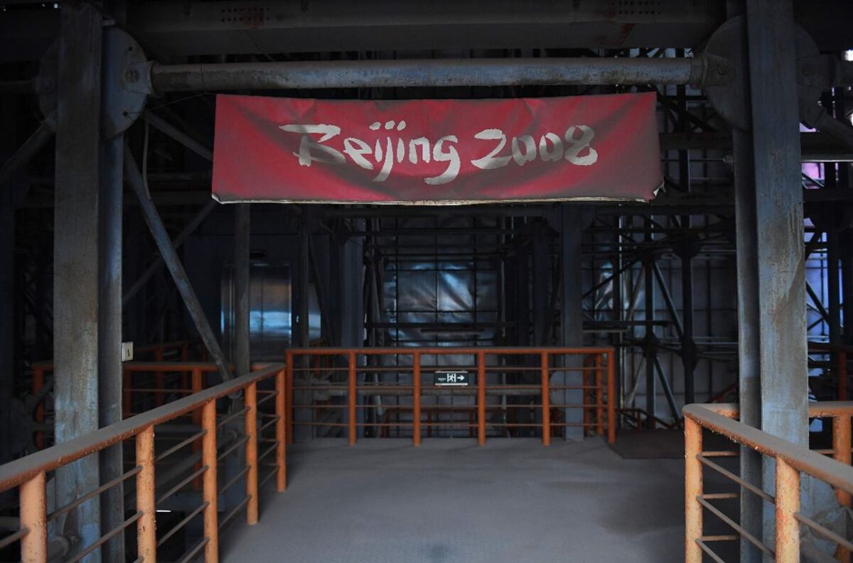 Con nostalgia, chinos celebran una década de Beijing 2008