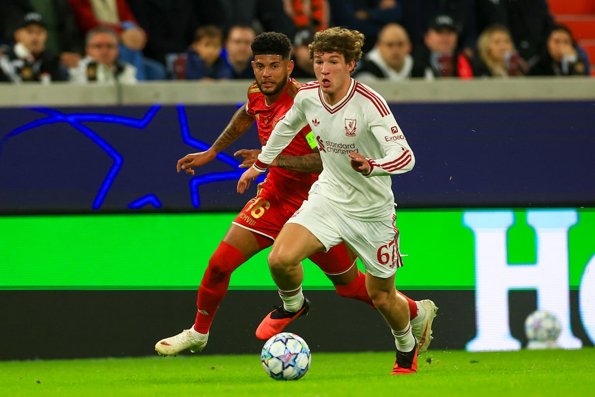 Andrés Andrade fue capitán, pero el LASK Linz sufrió una goleada ante el Liverpool