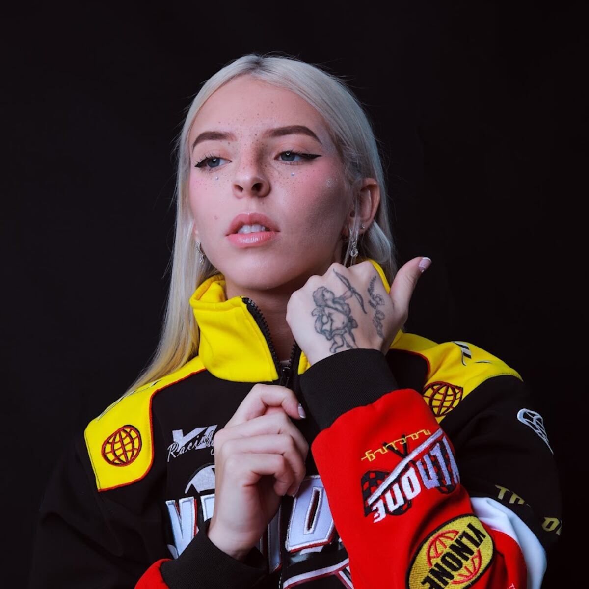 Young Miko la trapera de moda, viene a Panamá