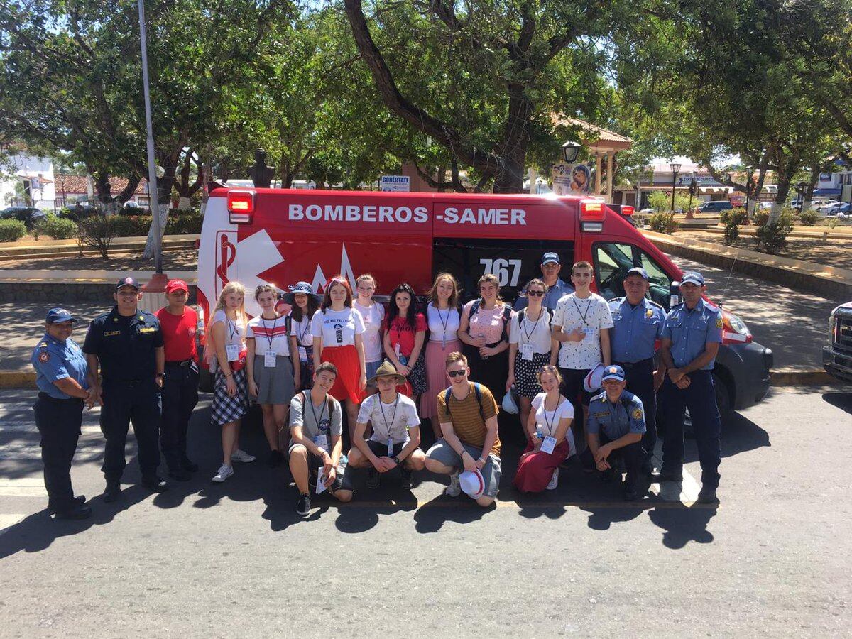 Peregrinos se ven afectados por el calor de Panamá y caen