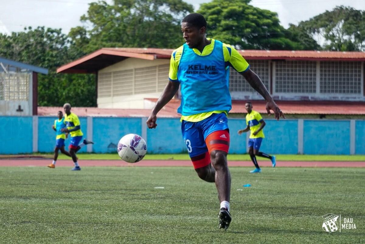Dorian López y el Sporting van por una revancha deportiva