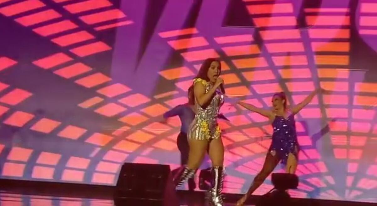 A lo ‘Bichota’, vean a lo que Sandra Sandoval se atrevió como Karol G. Video