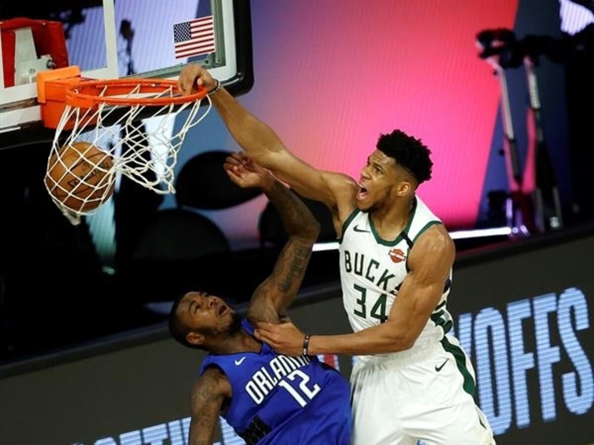 Antetokounmpo deja regado a LeBron James y hace historia