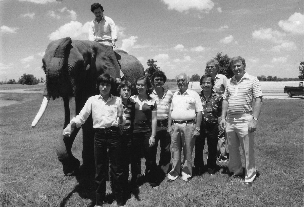 Medios colombianos señalan que Pablo Escobar dejó herencia a amigos y allegados