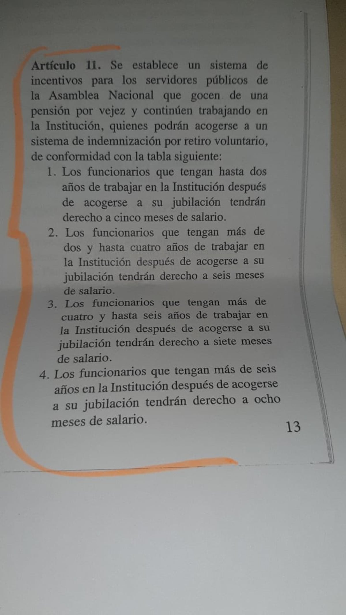 Se filtra. Funcionaria de la Asamblea supuestamente recibió $115 mil por liquidación y la volvieron a contratar. Video