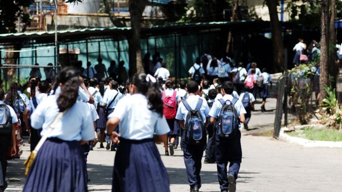 Escándalo económico: Panamá pierde B/.1,500 millones al año por embarazos de adolescentes