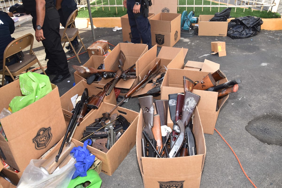 Programa Armas por Comida llegó a Plaza 5 de Mayo y promovió la seguridad ciudadana