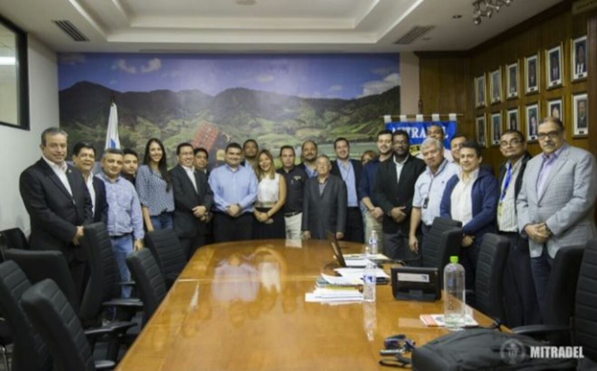 PODRÁN VOLAR TRANQUILOS. Se suspende llamado a huelga de pilotos de Copa