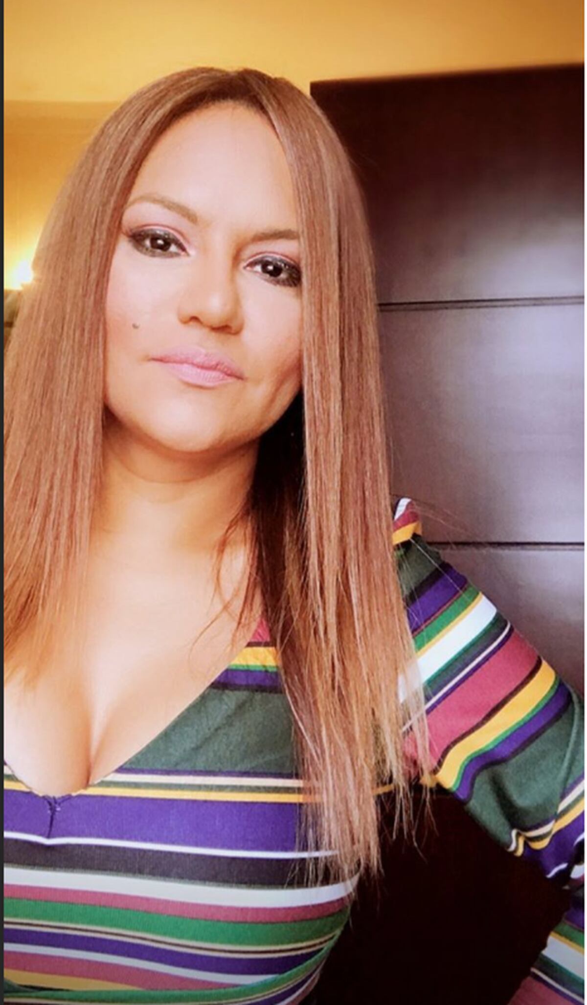 ¡AY, MADRE! Sandra Sandoval no sale de una pa' caer en otra. Chequeen... (Video)