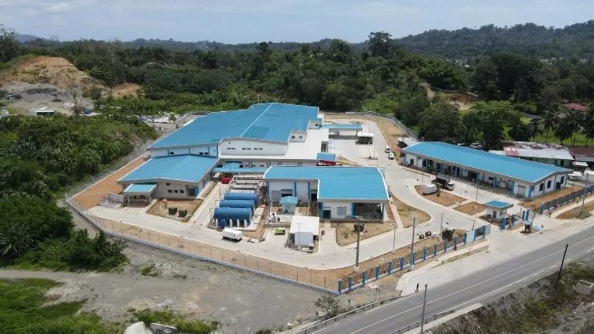 Enhorabuena. Nuevo hospital de Almirante estará listo a finales de julio de este año