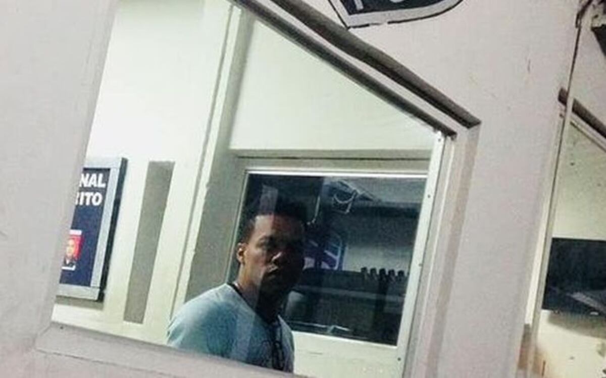 Retienen a Bugaman. Se enfrascó con un taxista