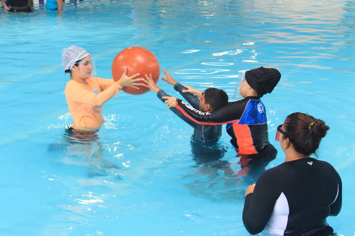 IPHE activa la Terapia Acuática. Estudiantes aprenderán habilidades en un entorno agradable y motivante