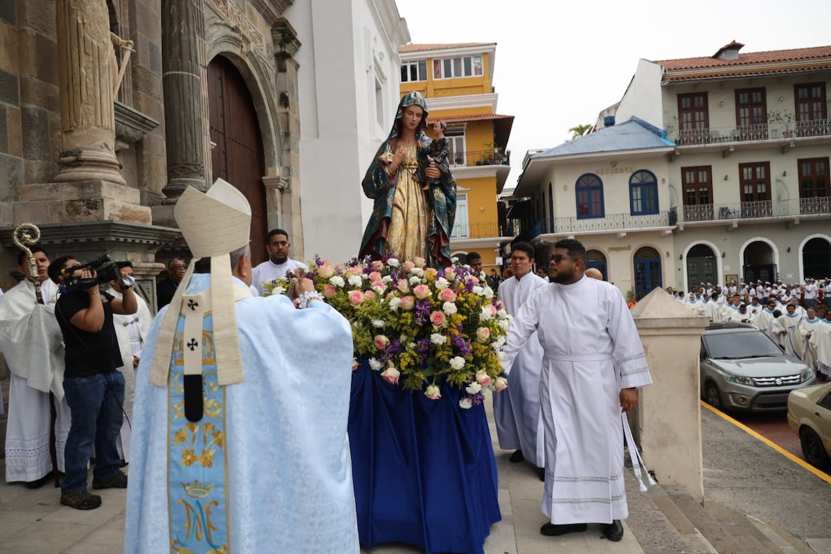Panamá celebra a Santa María la Antigua
