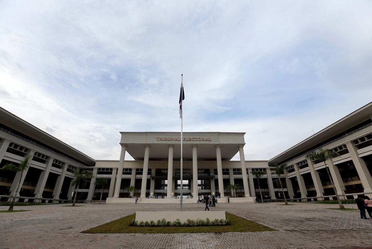 Tribunal Electoral declara no probado incidente de recusación presentado contra el magistrado Heriberto Araúz