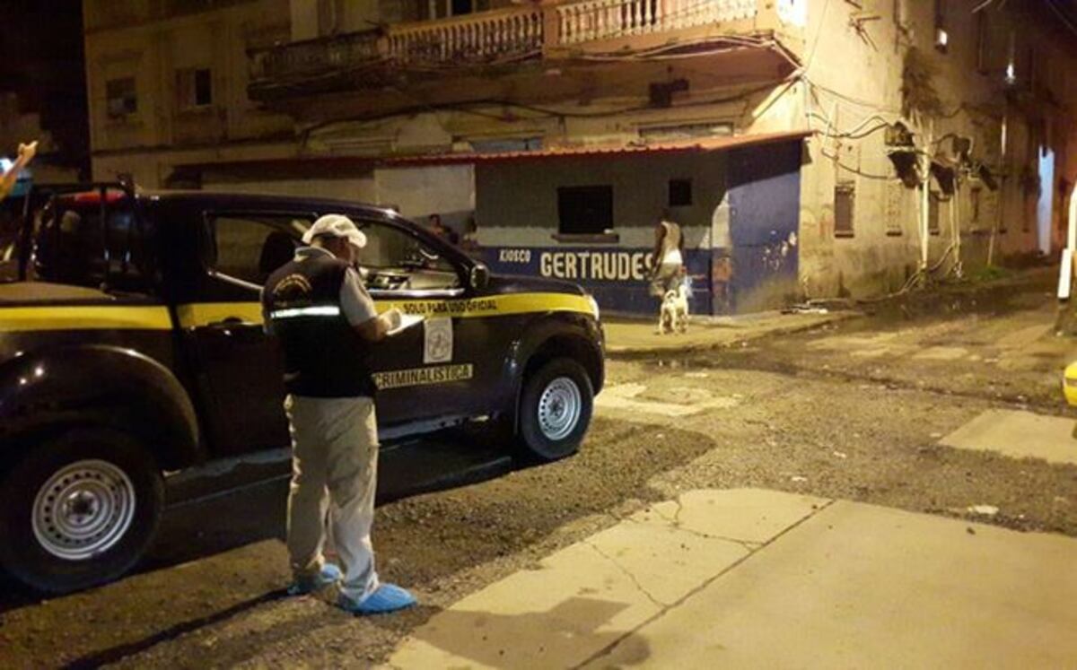 ¡A SANGRE FRÍA! Asesinan a hombre de varios tiros en Colón | VIDEO 