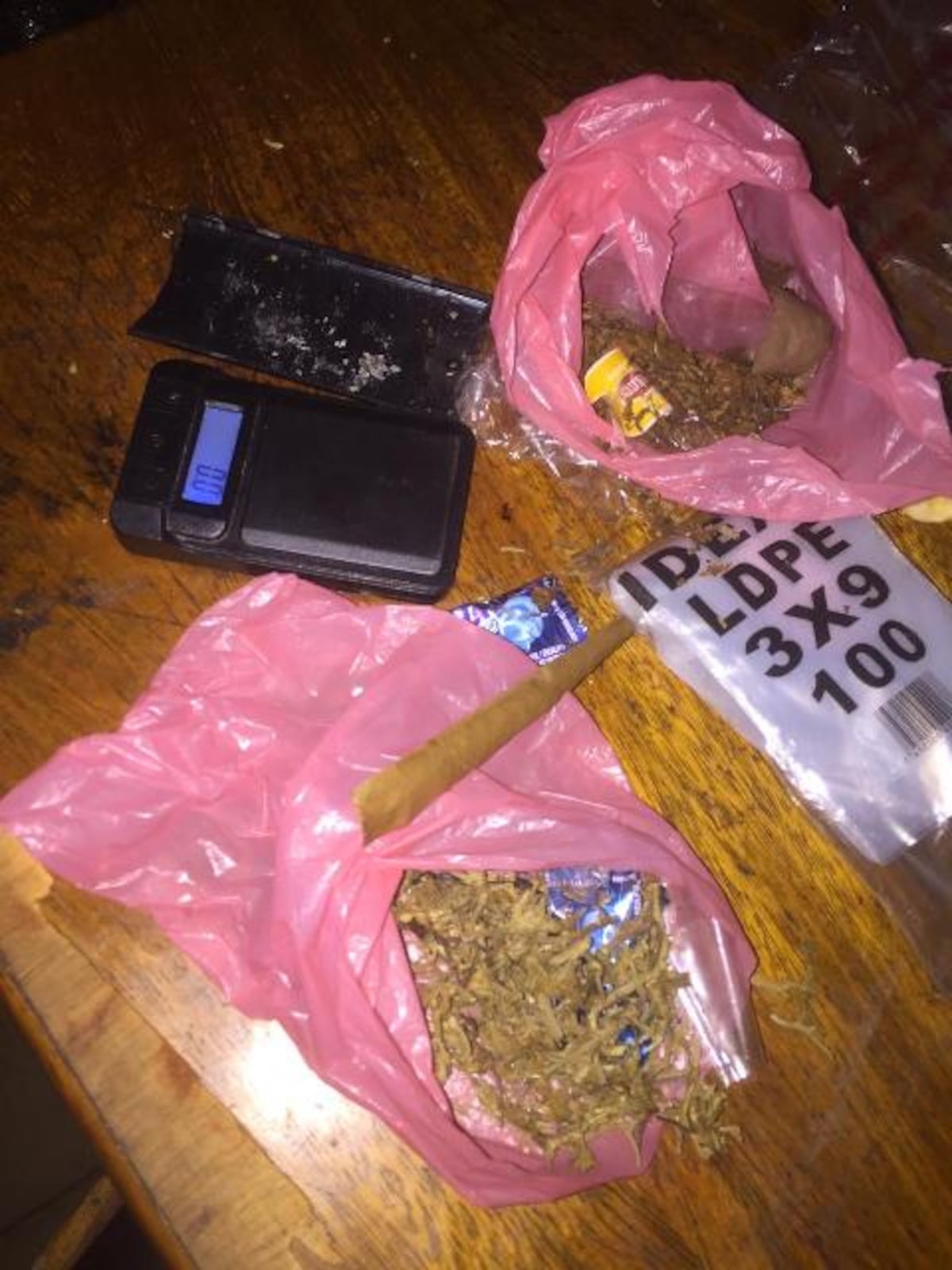 Droga, armas y aprehendidos durante operativos