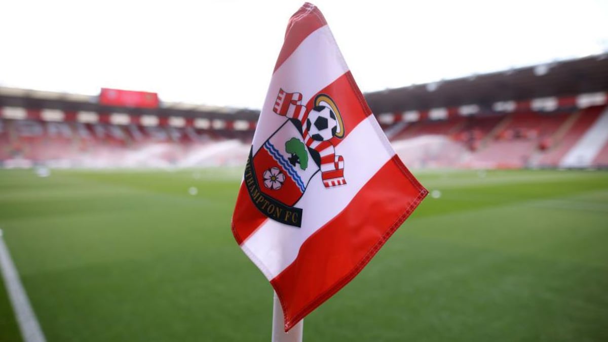 Southampton cae por espionaje y Wembley queda patas arriba