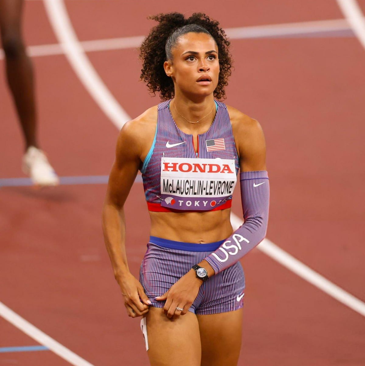 Sydney McLaughlin-Levrone destroza récord histórico en Tokio y apunta al oro