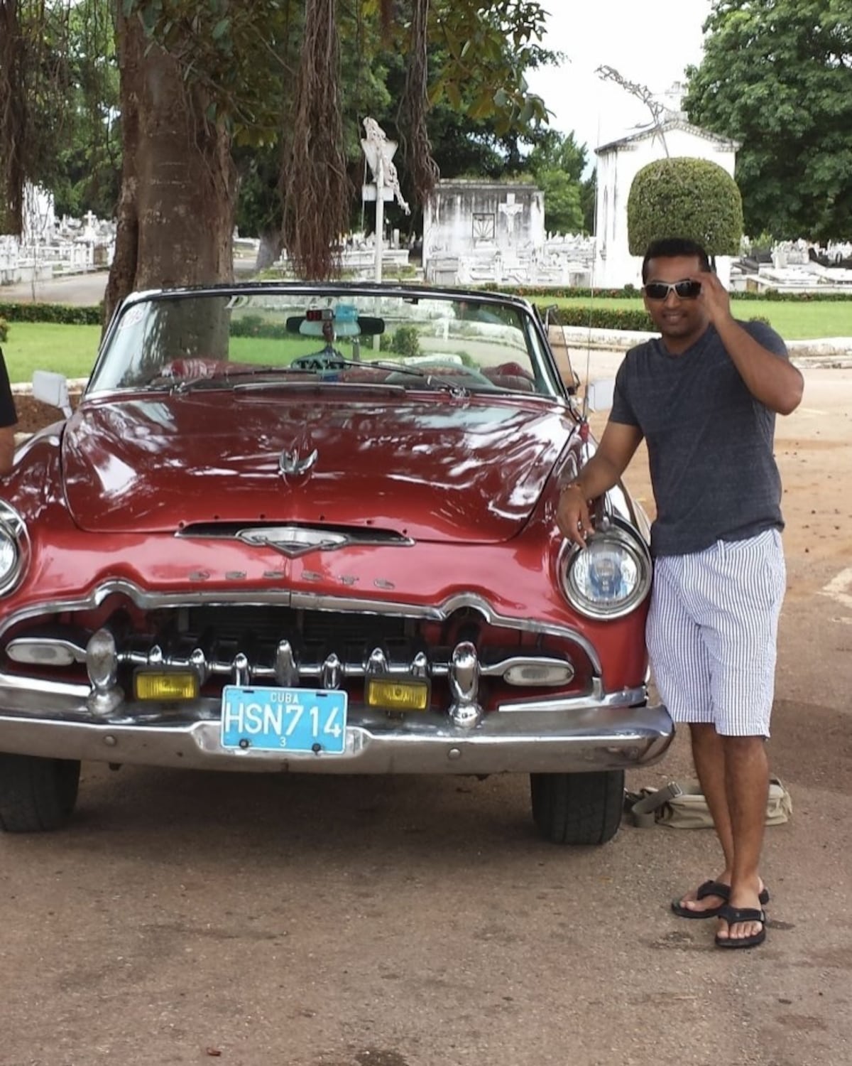 Grupo proiraní piratea el correo personal del director del FBI y difunde fotos suyas 