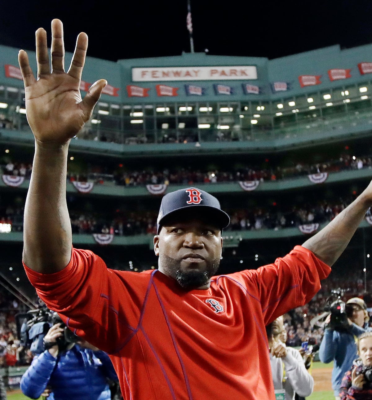 David Ortiz regresa a casa tras ser baleado