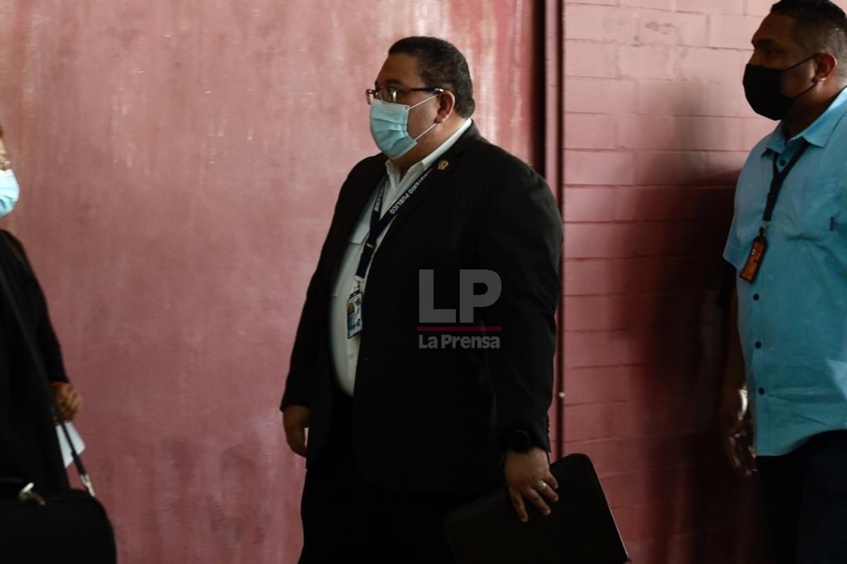 Testigo protegido reaparece en el juicio oral contra Ricardo Martinelli