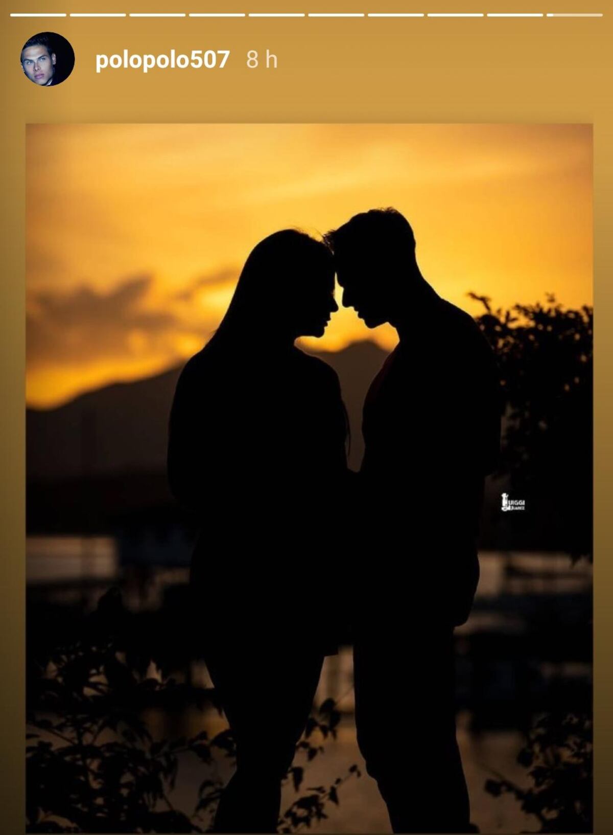 No les afecta la diferencia de edad. Polo Polo de 28 añitos muy enamorado de su madurita