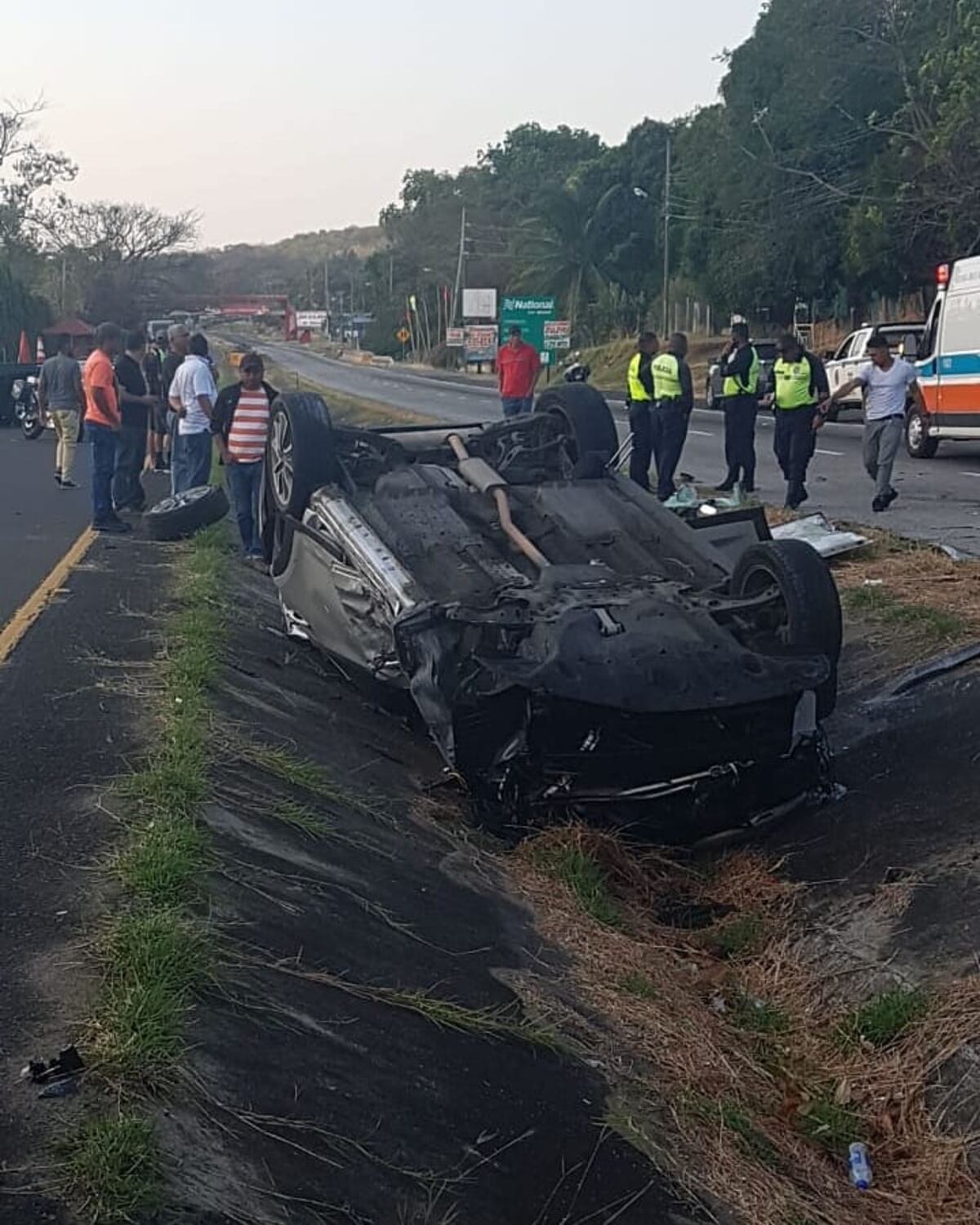 Eran hermanos. Muere segunda víctima del accidente de busito en Chame