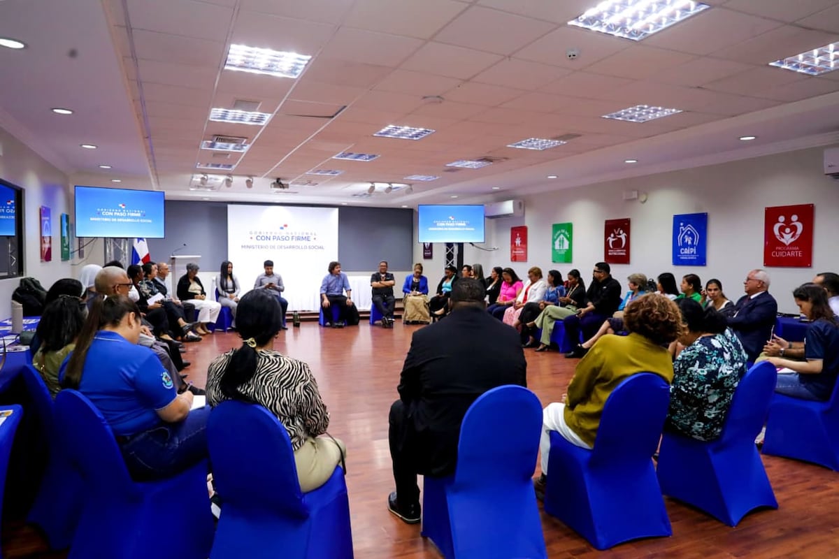 ¿Cómo atender a quienes viven en la calle? Mides reúne a instituciones para definir una respuesta conjunta