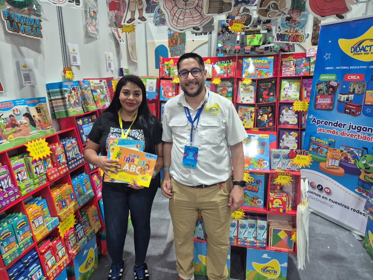 ¡Hay de todo! Música, libros desde $1, talleres, conversatorios y experiencias inmersivas se toman la Feria del Libro