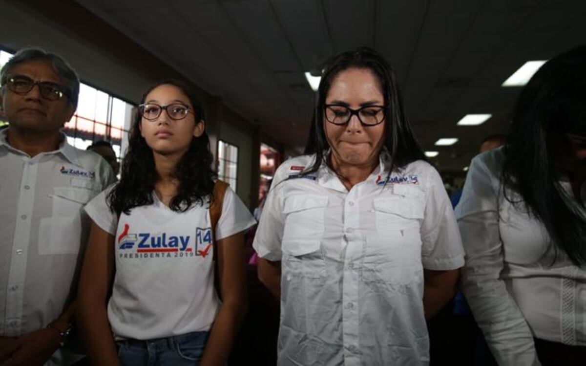 Zulay llora,habla de maletines en contienda del PRD y que habrá sorprendidos