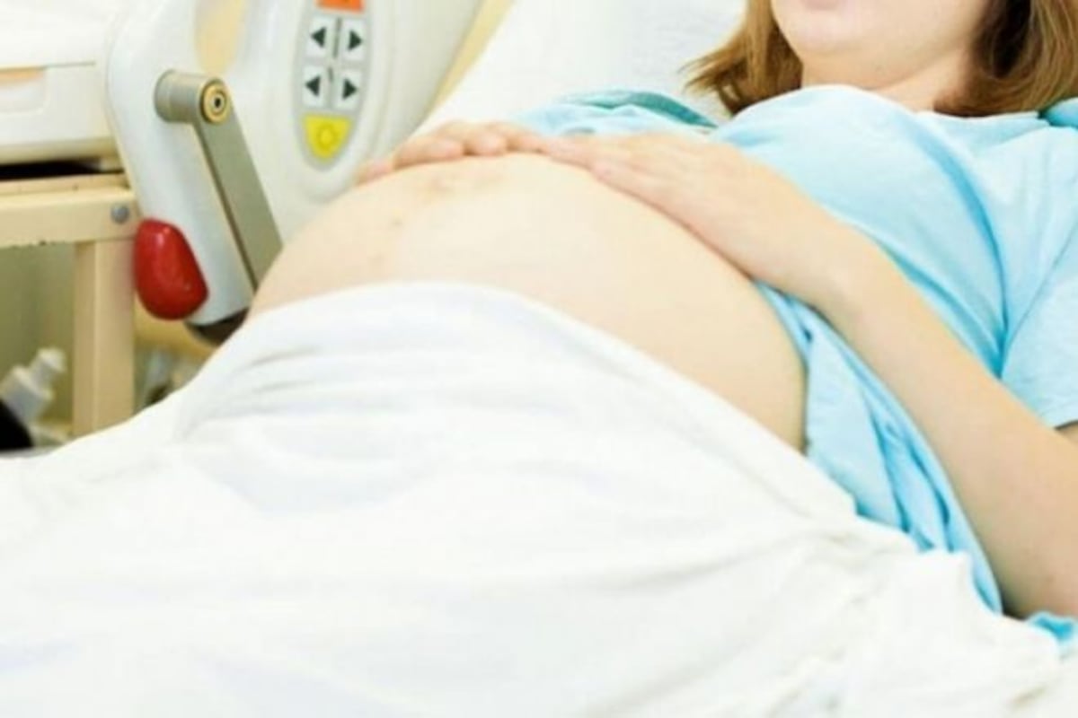 Mujer reporta un aborto  y le extraen dos kilos de droga de su vagina