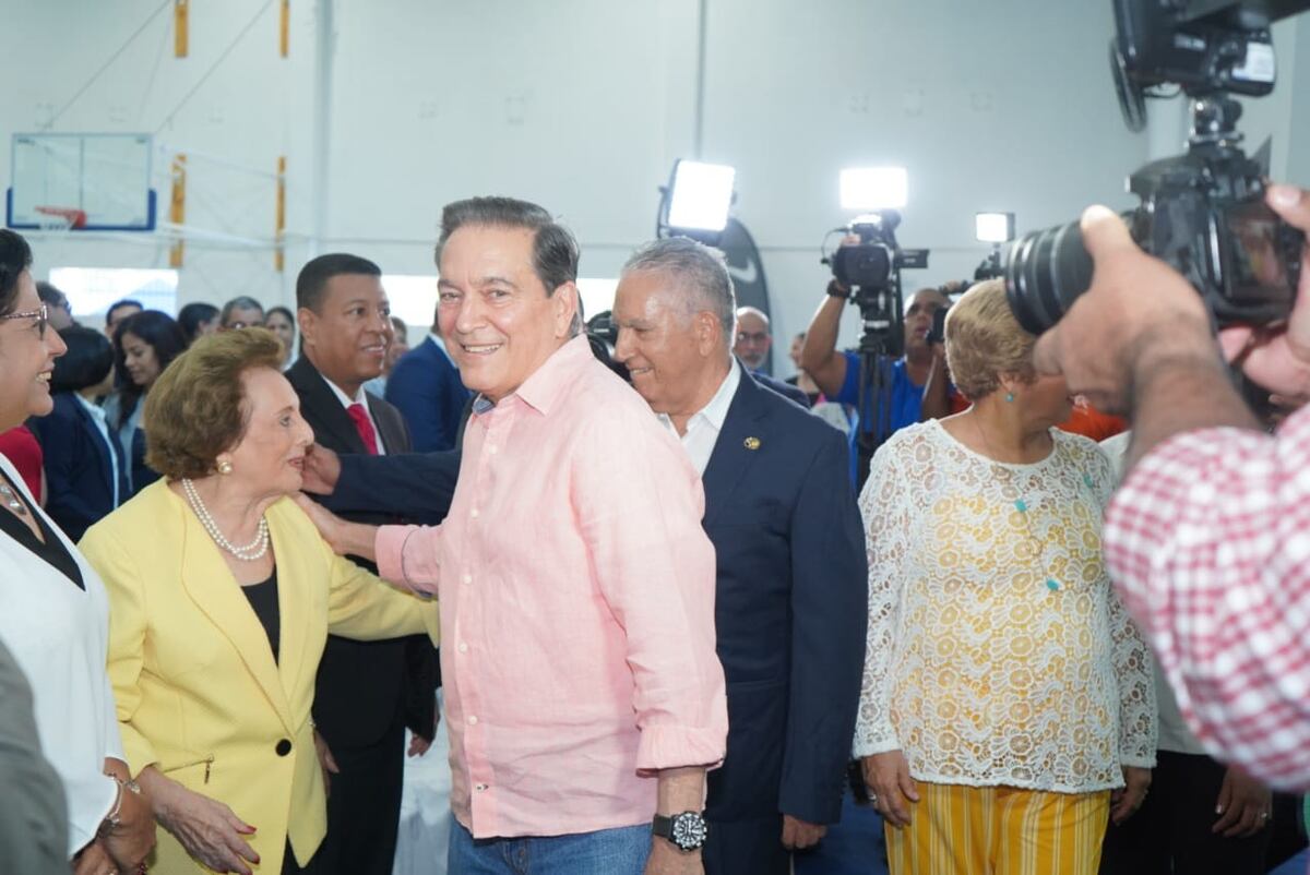 Cortizo  inaugura el primer Gimnasio Terapéutico de Panamá