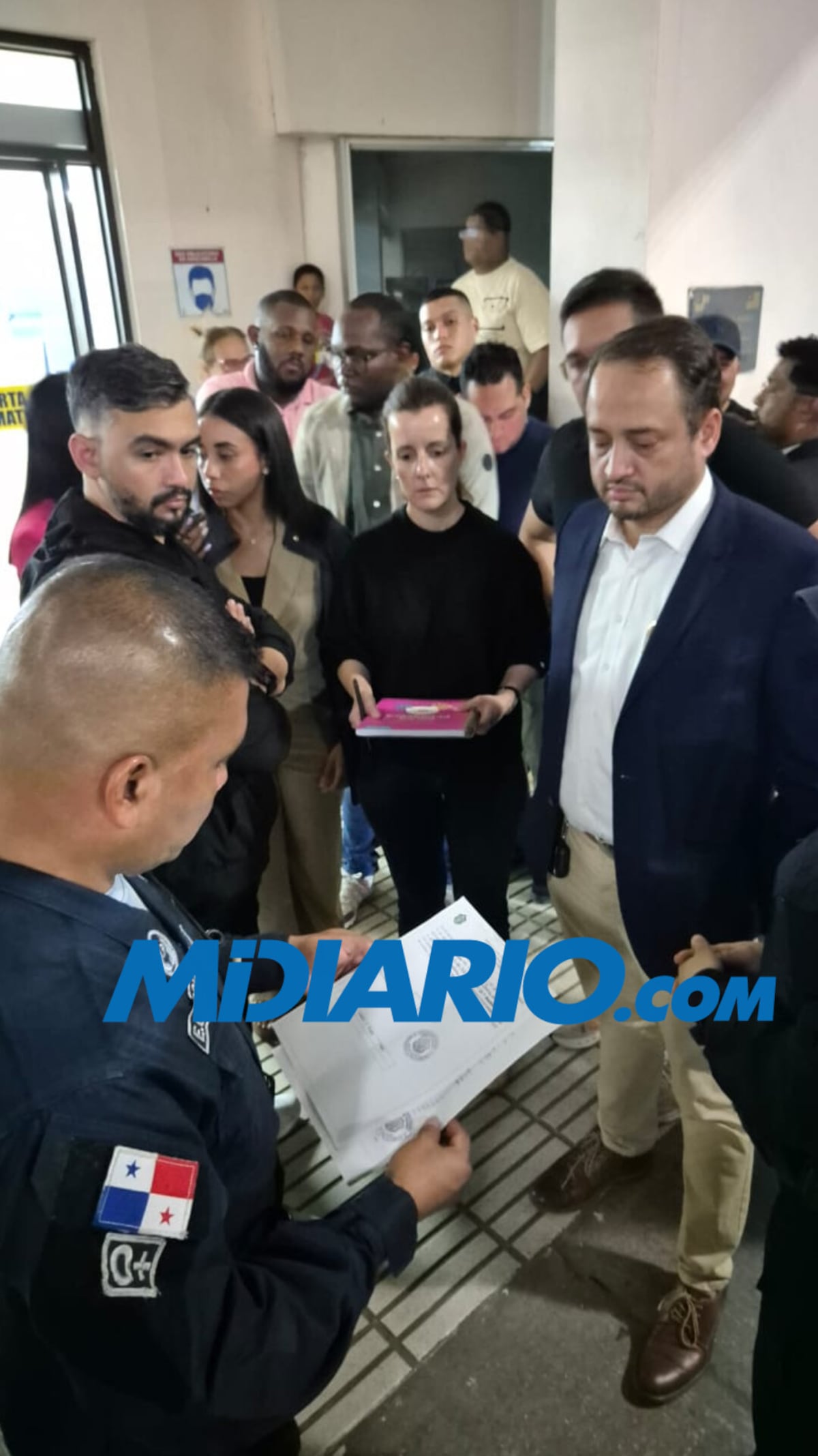 Representante de Tocumen terminó golpeada y sufre una fractura tras protesta: diputados denuncian presión para que negara agresión