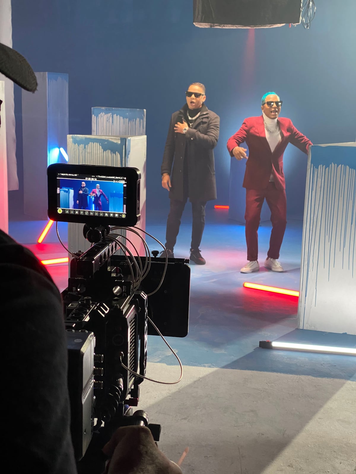 ‘Olvidemos que yo fui tuyo’. Eddy Lover, El Roockie y Predikador se lo tenían calladito. Video