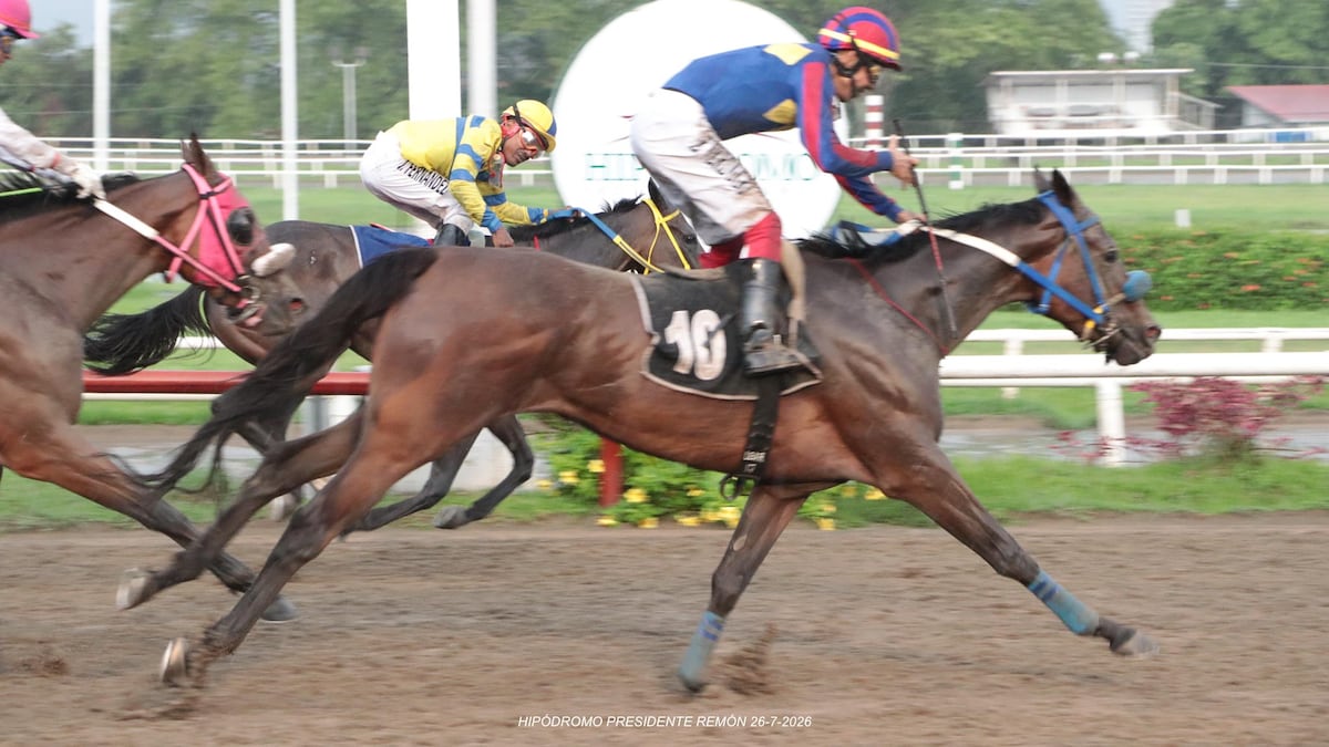 Inicia la programación de tres días de carreras en el HPR