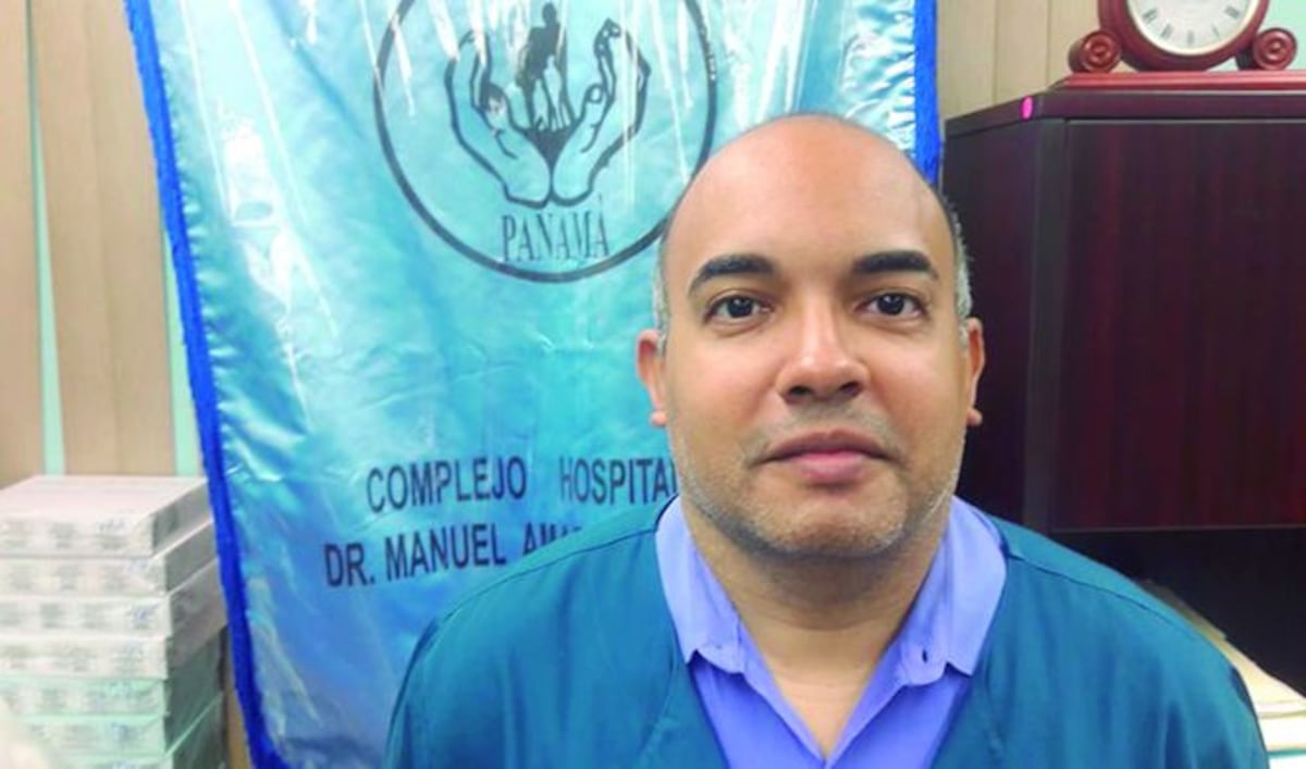 Bebé abandonado sale de hospital y está con fiscalía